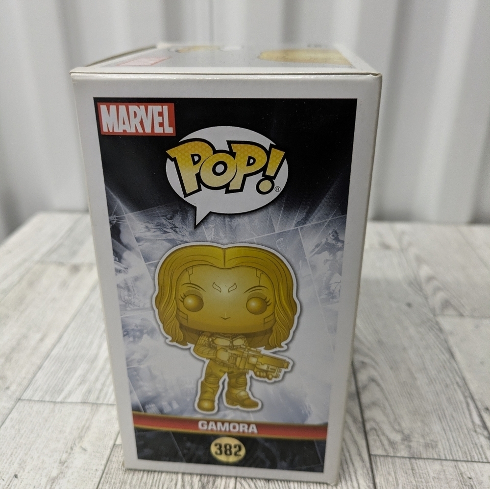 Funko Pop! Marvel Studios Gamora Gold Figure - Picture 3 of 6
